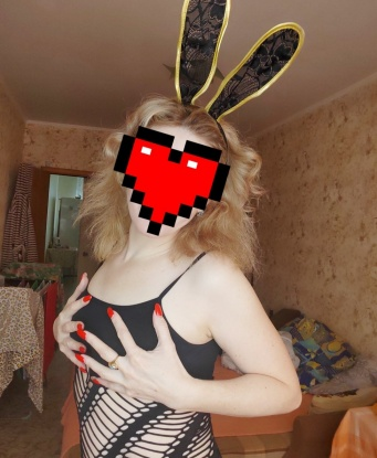 Опытная и креативная, я умею развлечь тебя как никто другой. 🌹
💋 Мои услуги широки и разнообразны, я готова исполнить твои вожделенные фантазии и превратить их в реальность. Потрясающий эротический массаж, игры ролевых, фетиш - все это я могу предложить тебе. Ты останешься в полном восторге от нашей встречи! 💫
📸 У меня есть много чувственных фотографий, чтобы ты мог представить нашу встречу впереди времени. Мой нежный и стройный силуэт искрится сексапильностью, мои карие глаза загадочно манят и обещают экстаз. 🌟
💞 Я жду тебя, чтобы погрузиться в мир наслаждения и счастья. Мои постоянные клиенты говорят о моем профессионализме и довольны каждой нашей встречей. Дискретность и взаимное уважение - вот что ты получишь, обратившись ко мне. Разливая любовь и страсть, я превращаю незнакомцев в влюбленных и осуществляю их самые смелые желания. 🔥
💫 Не медли, дорогой, свяжись со мной прямо сейчас, и я окуну тебя в мир наслаждения и удовольствия, который ты никогда не забудешь! Вместе мы сможем создать магию страсти и счастья. 🌹 Вероника